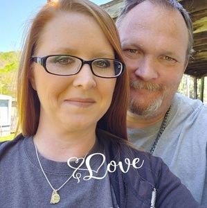 Meet your Posher, Travis n heather